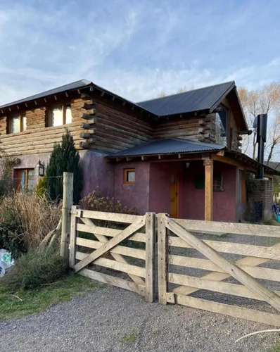 Casa En Venta En Barrio La Cascada, San Martin De Los Andes