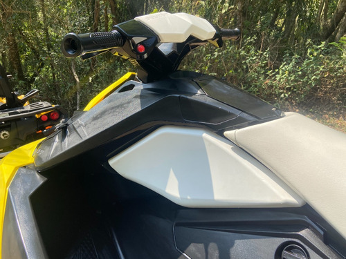 Jet Ski Sea Doo Spark 90hp Ibr 3up ( Com Carreta )