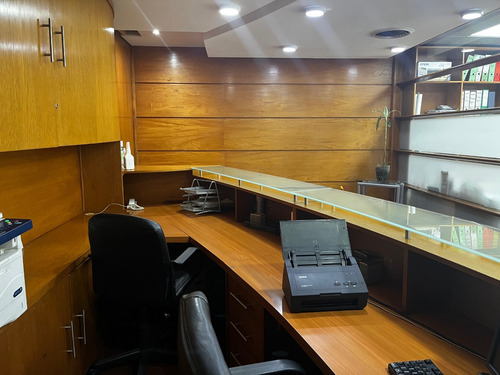 Imagen 2 de 12 de Full 5 Privados 177 M2 Amoblada