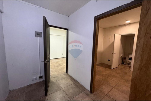 Local Comercial En Metro Los Leones