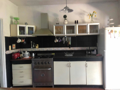 Imagen 6 de 14 de Excelente Vivienda Para Dos Familias