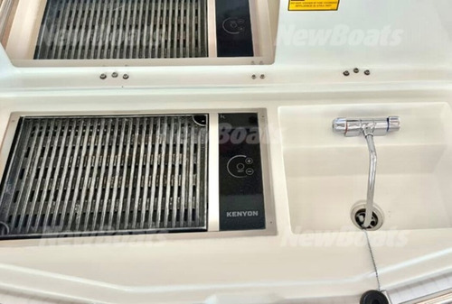 Imagem 15 de 15 de Beneteau Gran Turismo 35 - 341 Horas!!!