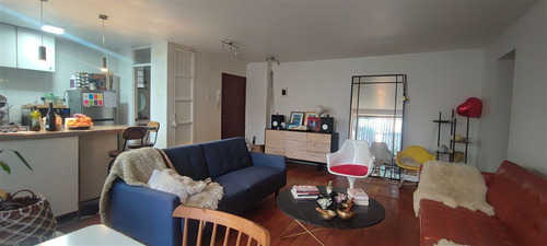 Departamento En Venta De 2 Dorm. En Providencia