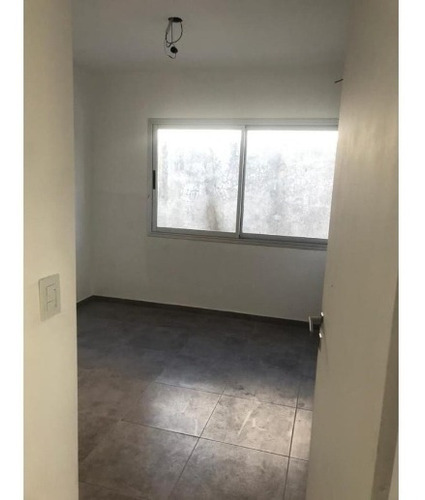 Imagen 9 de 11 de Duplex En Venta En Ituzaingo Norte