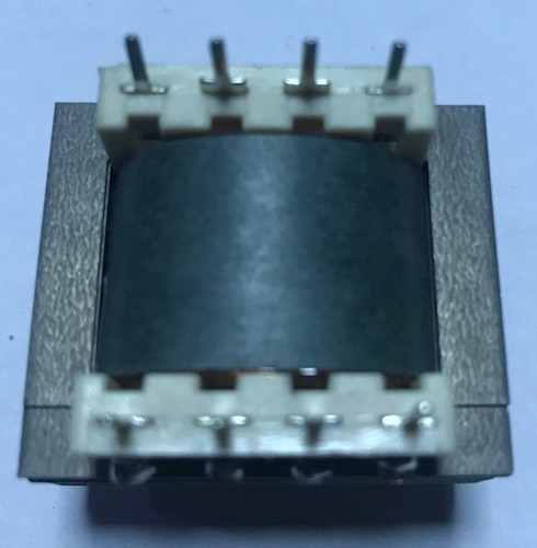 Imagem 1 de 5 de Transformador Terminais 110v/220v Saida 20v / 20v 200ma