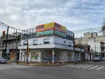 Comprar Local En Esquina - Dpto 4 Amb, -  Casa 4 Amb Y Lote Con Mejoras  - S.justo (ctro)