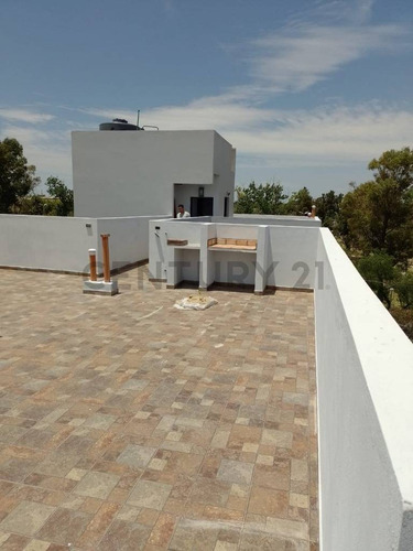 Imperdible 2 Ambientes Hecho A Nuevo - Dardo Rocha 447 - Luminoso Con Balcon - Terraza Con Parrilla