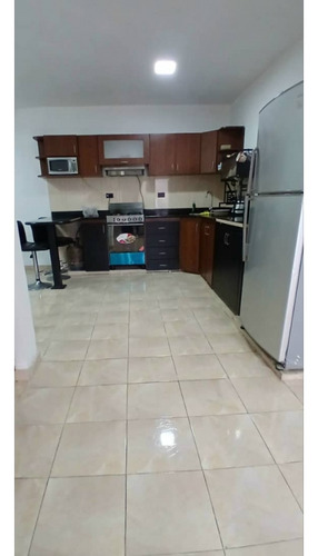 En Venta T.h En La Urb. Aguasal Guacara - Edo.carabobo 26-140