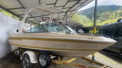 Fórmula 515 Motor 200 Evinrude