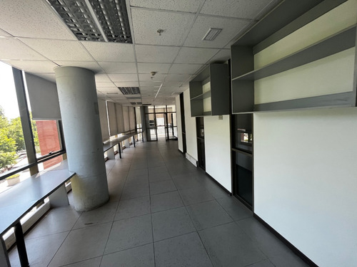 Vista Panorámica 300m2 Ciudad Empresarial Trifásica Privados