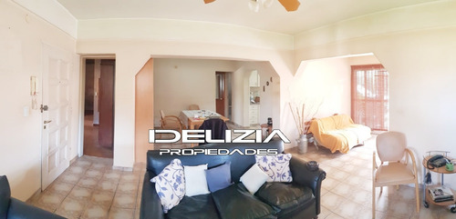 Imagen 4 de 14 de Venta De Casa En Parque Leloir