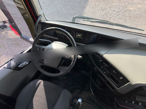 Imagem 3 de 15 de Volvo Fh 460 Globetrotter Trucado - 2020