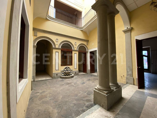 Imagen 2 de 30 de Casona Antigua A La Venta | Zona Centro Guadalajara