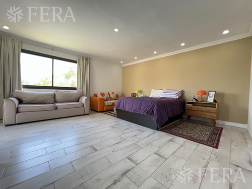 Imagen 17 de 26 de Venta Casa 4 Ambientes Con Galería Con Parrilla Y Fondo Libre Con Piscina En La Candida (30702)