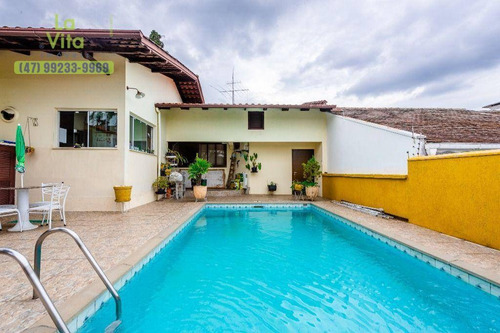Imagem 9 de 30 de Residência Com 03 Dormitórios(01 Suíte), Para Venda. Apenas R$ 950.000,00 Excelente Localização No Bairro Vila Nova! - Ca0712
