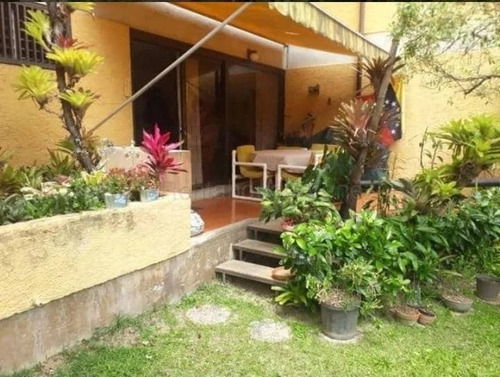 Venta Townhouse Duplex Lomas De Prados Del Este Calle Cerrada Conjunto De Solo 12 Townhouses Planta Electrica