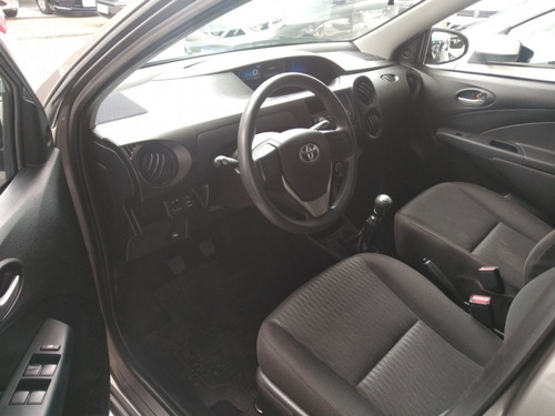 Etios 1.3 X 16v Flex 4p Manual 48183km