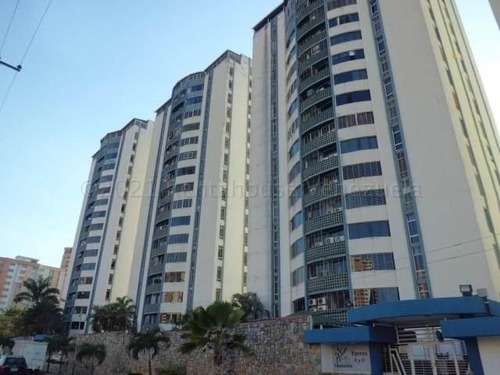 Apartamento En Venta Ubicado En Palma Real Naguanagua Carabobo 23-10680, Eloisa Mejia