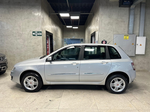 Fiat Stilo 1.8 MPI ATTRACTIVE 8V FLEX 4P MANUAL