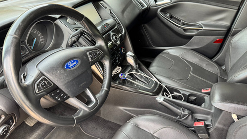Ford Focus 2.0 Titanium Flex Powershift 5p