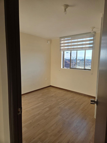 Departamento En Arriendo, Edificio Bicentenario, Las Rastras