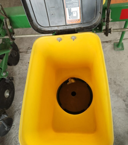 Sembradora John Deere 1010 Max Planter 4 Surcos