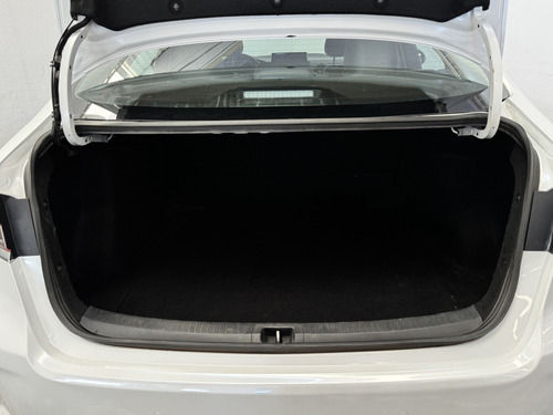 Toyota Corolla 2.0 VVT-IE FLEX XEI DIRECT SHIFT