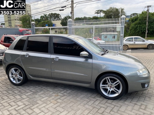 Imagem 3 de 9 de Fiat Stilo Attractive 1.8