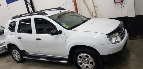 Imagen 14 de 15 de Renault Duster 1.6 4x2 Confort Plus Abs 110cv 2014