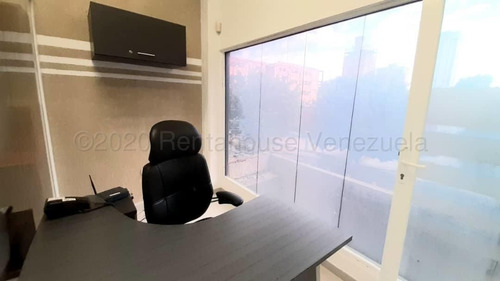 Imagen 9 de 15 de Mayra Ysabel Cedeño Vende Local Comercial En Centro, Maracay Cod 22-14353