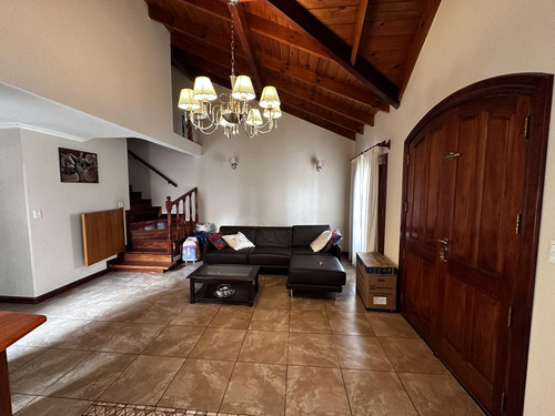 Casa En Barrio San Bernardo