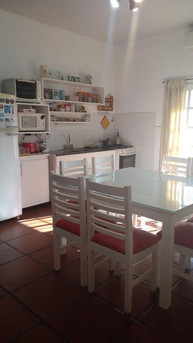 Imagen 2 de 14 de Casa - Ituzaingó