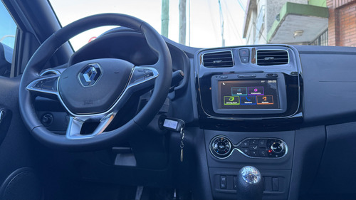 Renault Logan 1.6 16v Intense