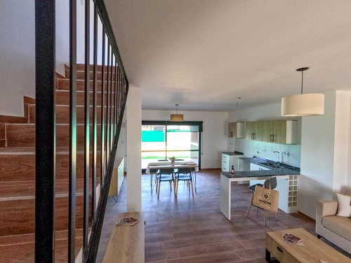 Duplares- Duplex 2 Dormitorio En Alquiler Barrio Docta!!!