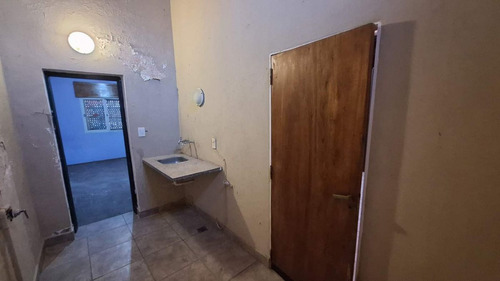 Venta Casa A Reciclar 2 Dormi Cochera Arroyito