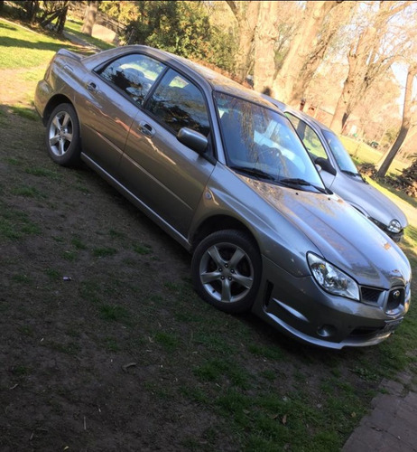 Imagen 4 de 12 de Subaru Impreza 2.0r