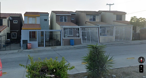 Sk14- Casa En Venta En Prol. Av. Ruiz 236, Fraccionamiento Los Encinos, 22819 Ensenada, B.c.