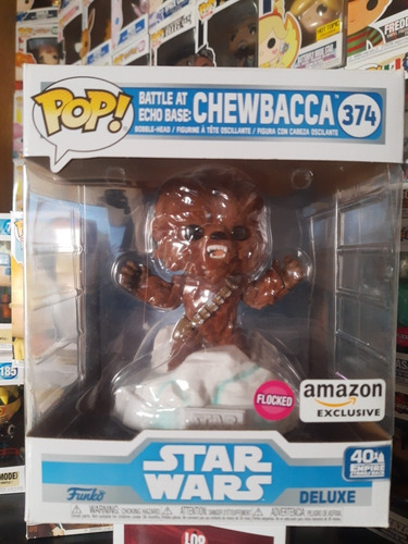 Funko Pop Super Sized Chewbacca Flocked # 374 (Usado)