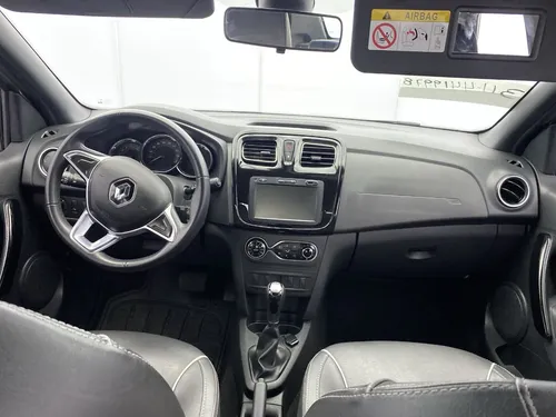 Renault Logan 1.6 Privilege / Intens