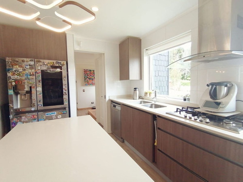 Imagen 13 de 30 de Impecable Casa En El Mejor Barrio De Puerto Montt