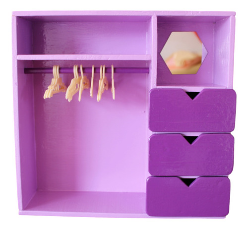 Closet De Madera Genérica Para Muñecas + 15 Ganchitos