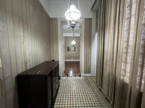 Bartolome Mitre Al 2600 - Lateral 77 M2 Impecable