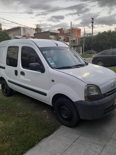 Kangoo 1.9 Diesel Con Asientos Traseros Y Vidriada.