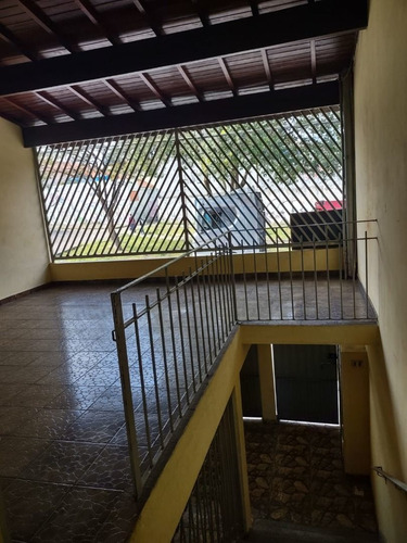 Imagem 3 de 26 de Sobrado 228m² Com 4 Dorm A 5 Min Do Shopping Maia - So0094
