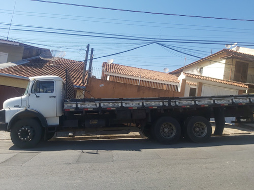 Caminhão Truck  Mercedes Bens