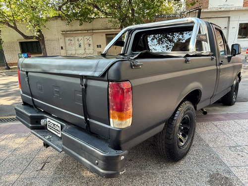 Ford F-100 2.5 I Super Cab