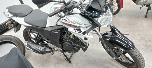 Imagen 3 de 8 de Yamaha Fi-s