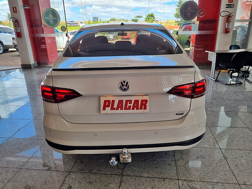 Volkswagen Virtus VIRTUS 1.6 MSI TOTAL FLEX AUTOMÃTICO