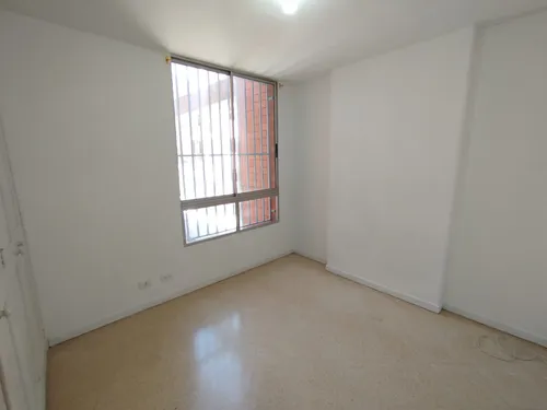 Arriendo Apartamento En Laureles