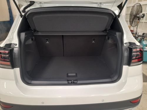 Imagen 13 de 15 de Volkswagen T-cross 2022 1.0 200 Tsi Highline Aut